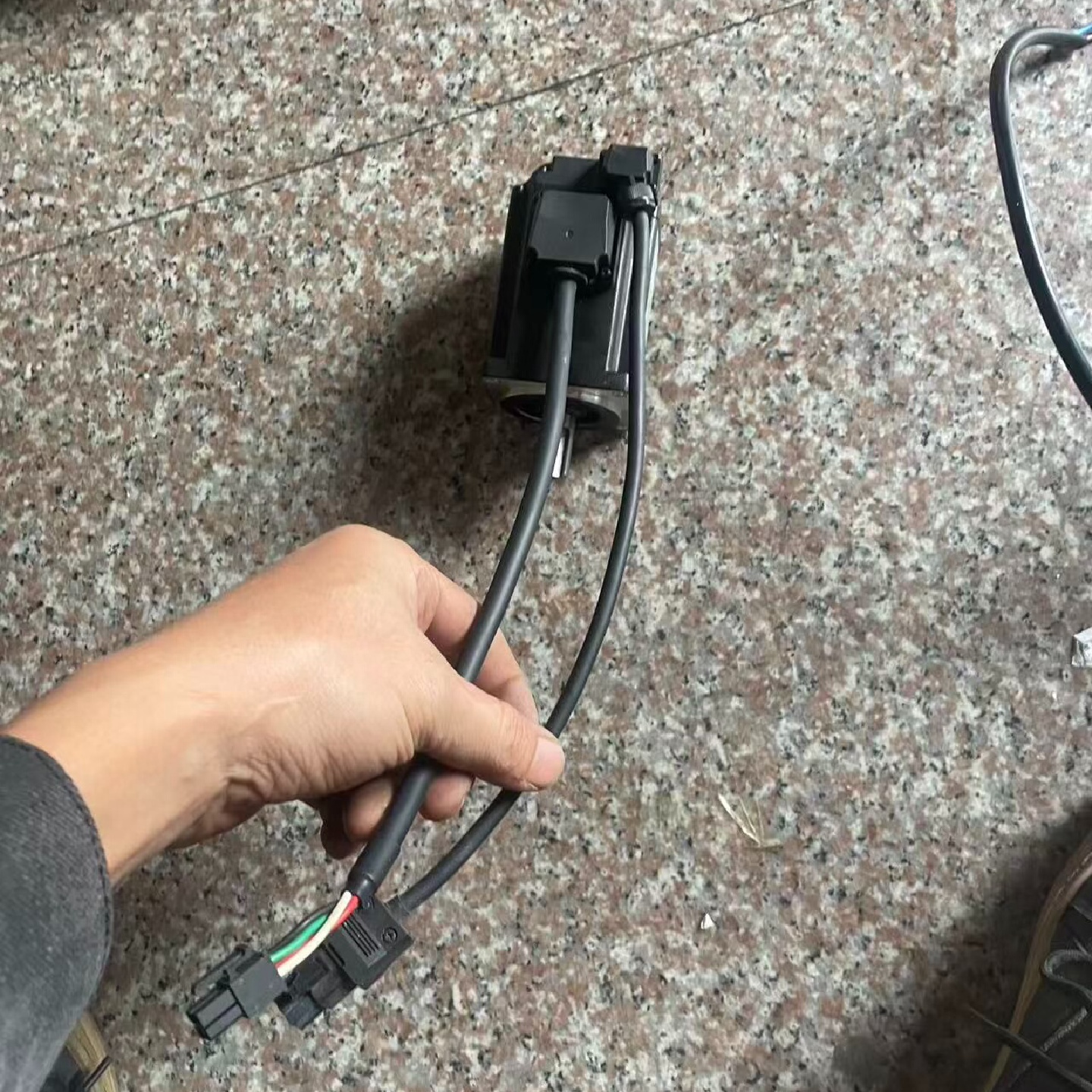 议价台达B3伺服电机ECMB3MC20604RS1400w议价