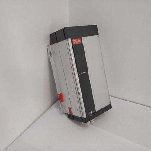 寻X丹佛斯175Z7052VLT6008HT4C54STR3DLF00A00C0