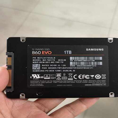 三星860EVO1TB固态硬盘，原装拆机性能稳定，成色--议价商品