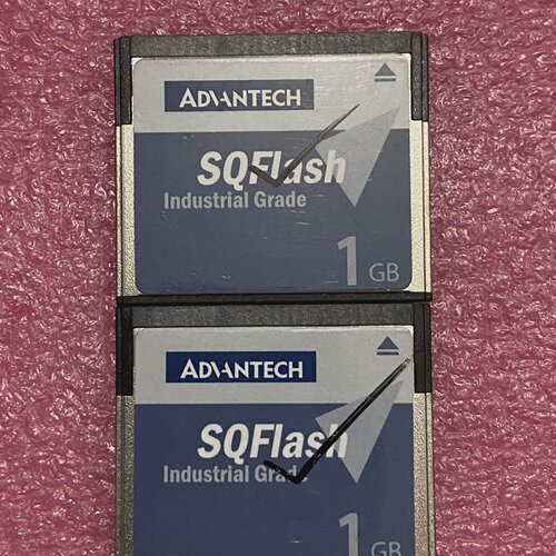 询-研华工业级CFast内存卡1G如图原正常使用剩一个