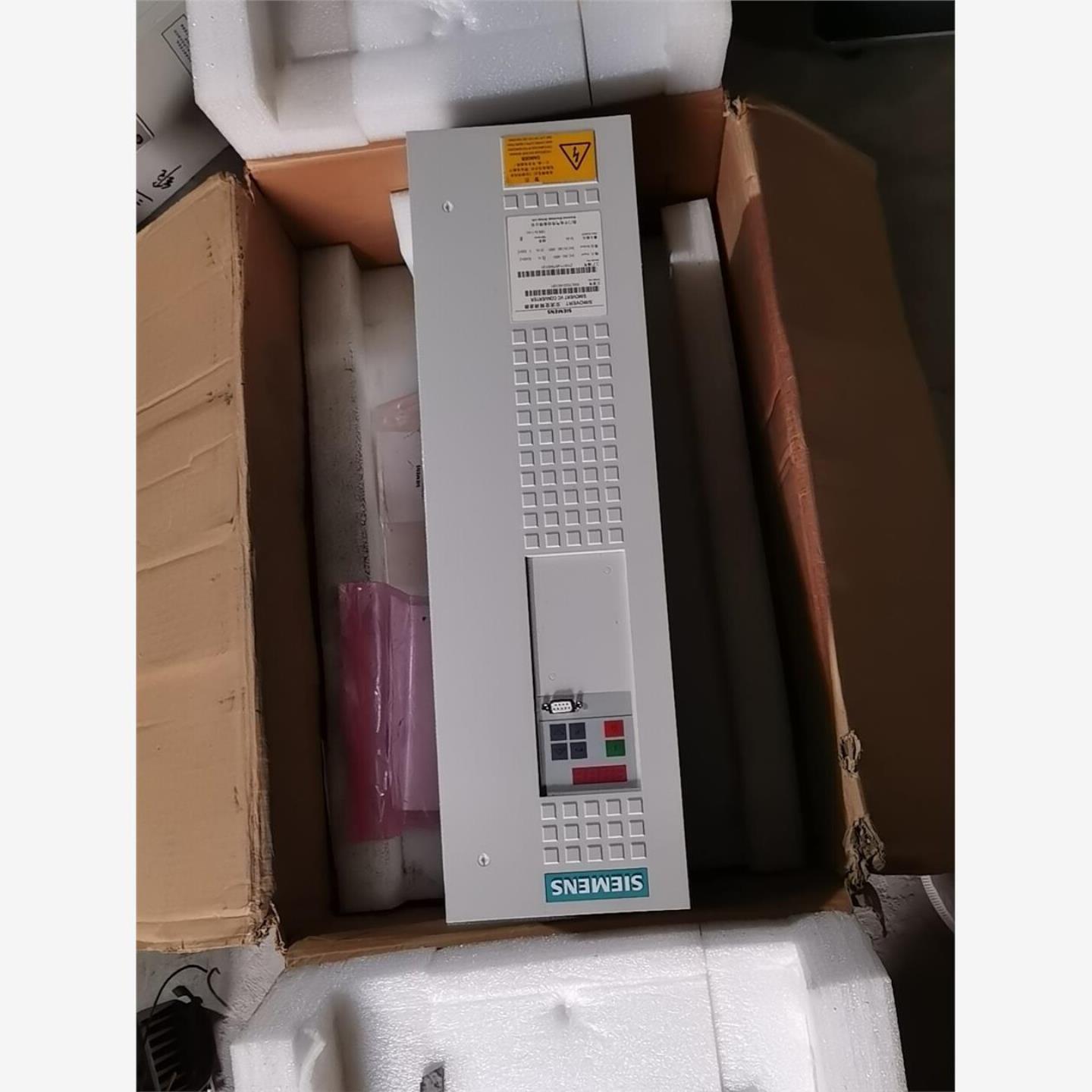 库存交流变频调速器  6ES7022-6EC61
