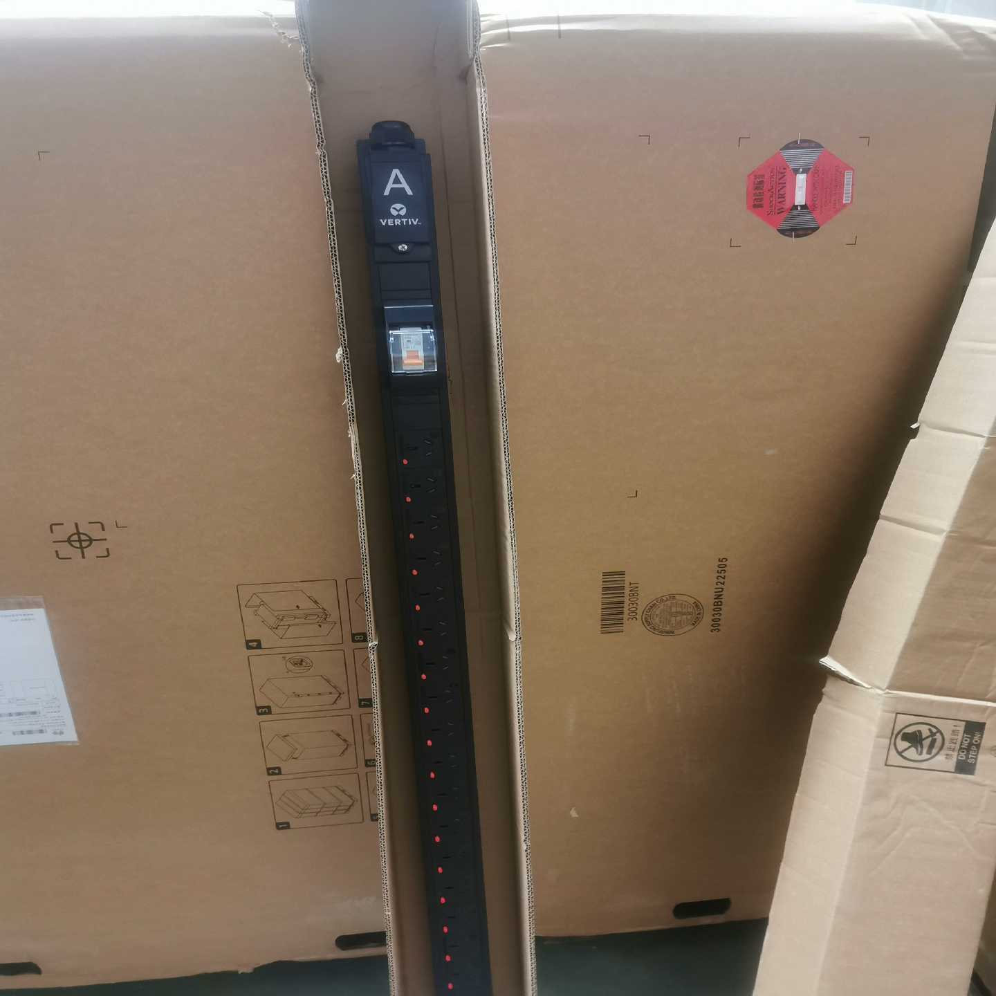 询价~维谛P191-32X-23B. 1C. D1Z(01)竖装P