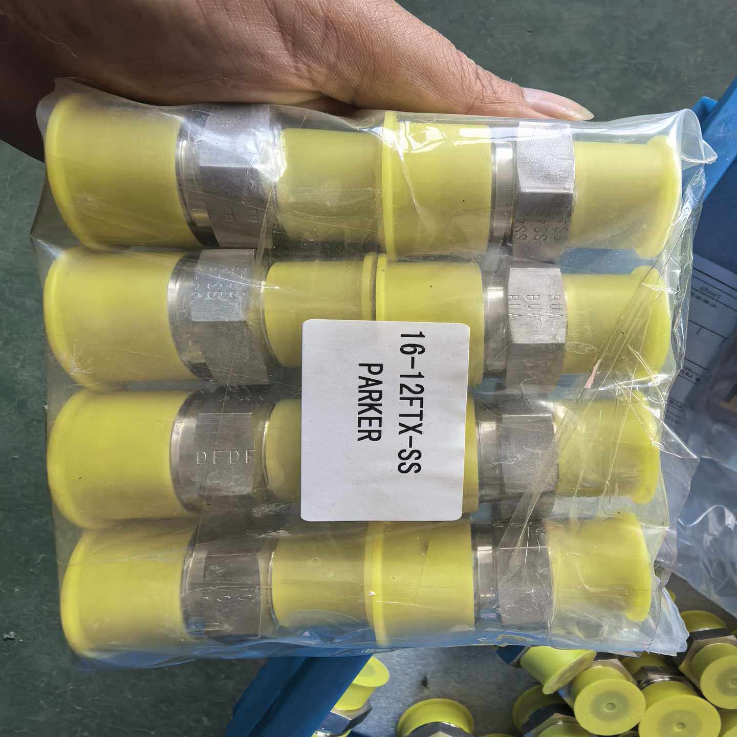 PARKER派克卡套接头，型号16-12FTX-SS，全新原--议价商品