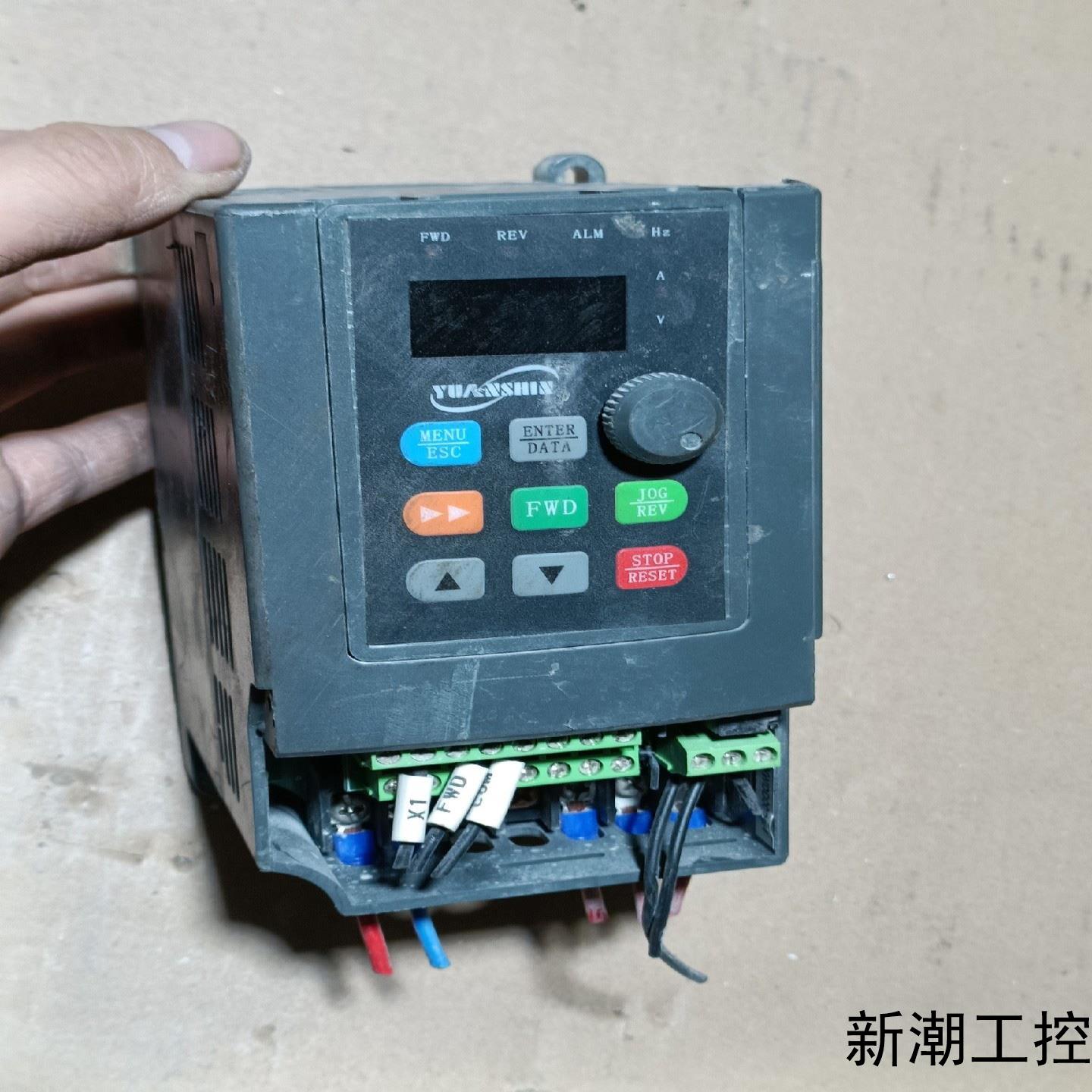 源信变频器YX3000-2S0007G 075KW议价商品