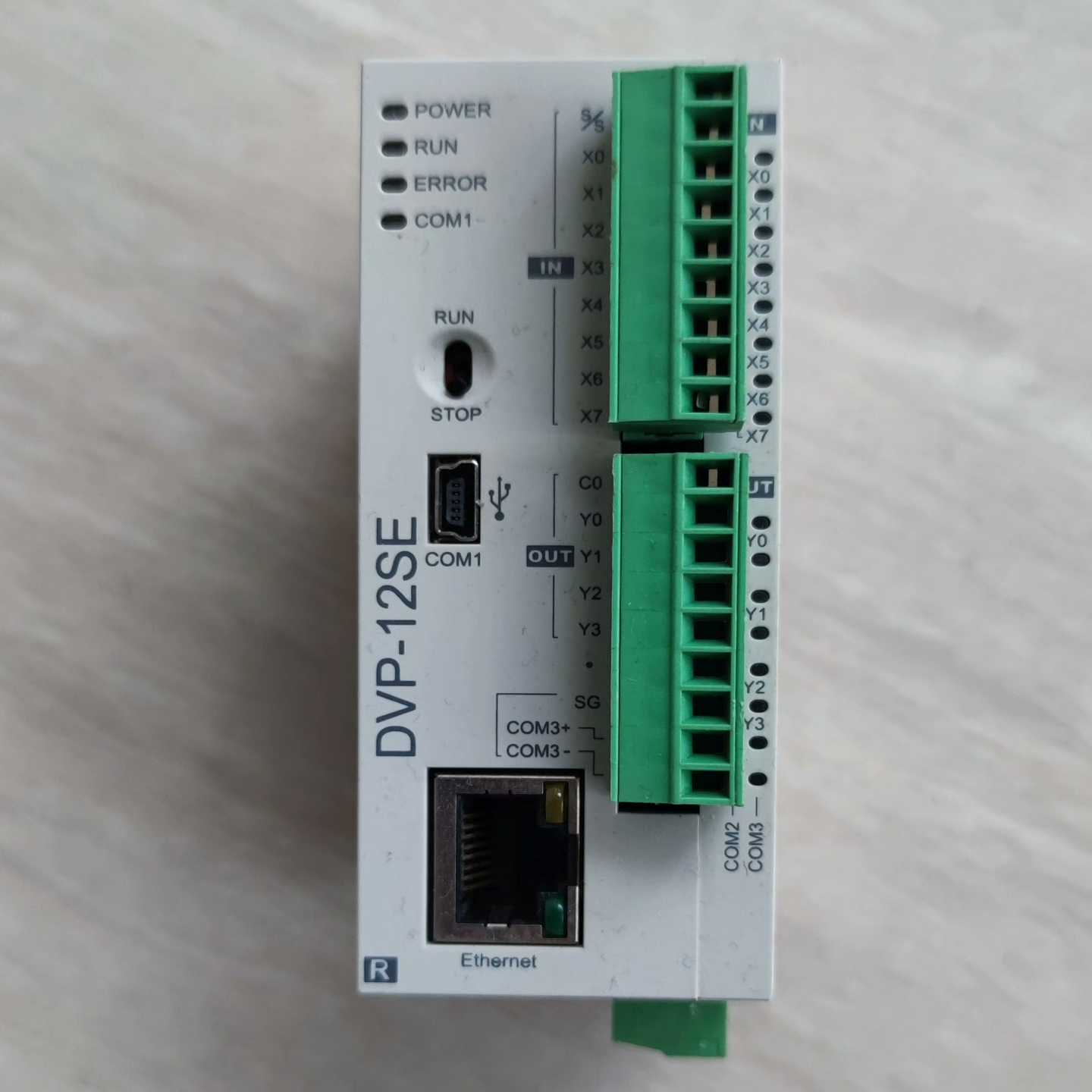 台达PLCDVP12SE11R成色实物图，功能正常{议价}