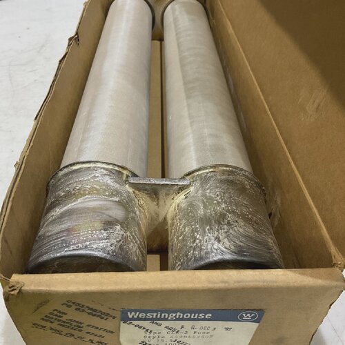 WESTINGHOUSE CLE2 439D482G05 FUSE 15.5 KV 100E AMPS 5060 HZ