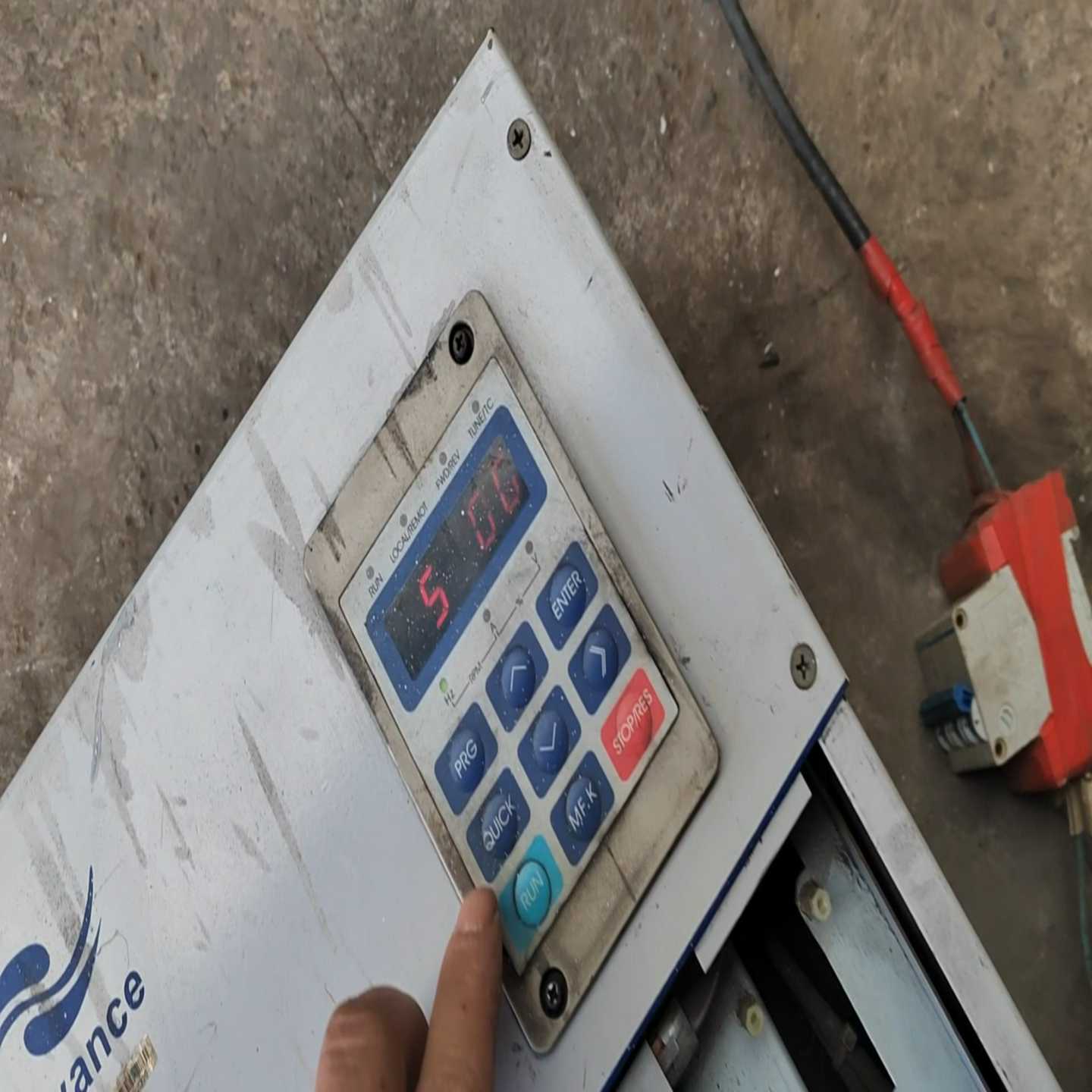 汇川变频器MD320T22G变频器，件，22kw，外观成询价