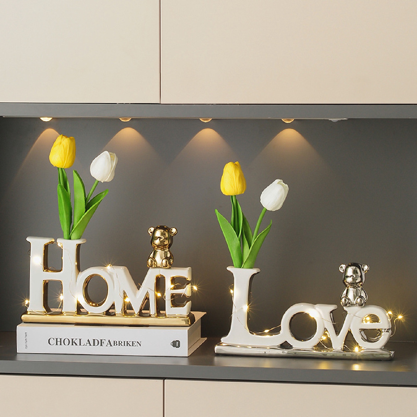 入门钥匙收纳摆件轻奢高档客厅家居玄关隔断柜电视酒柜兔子装饰品