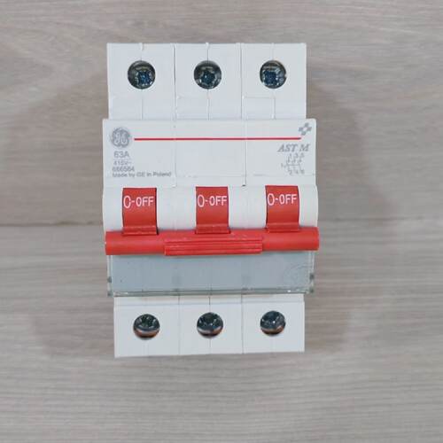 GE AST M 63 30 Main Switch 666564  63A  415V  New Without Bo