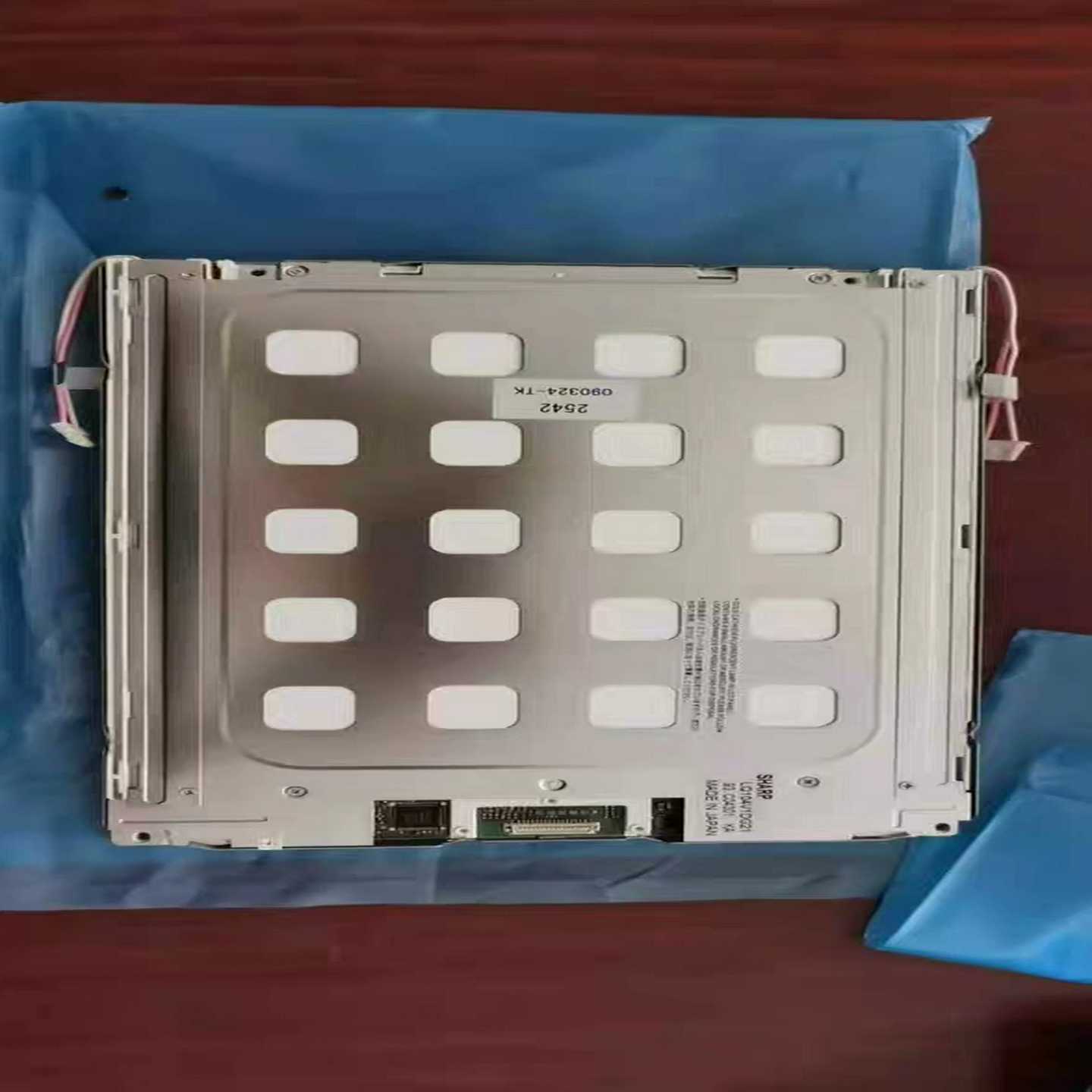 Advantest爱德万网络分析仪T2000显示液晶屏幕内--议价商品