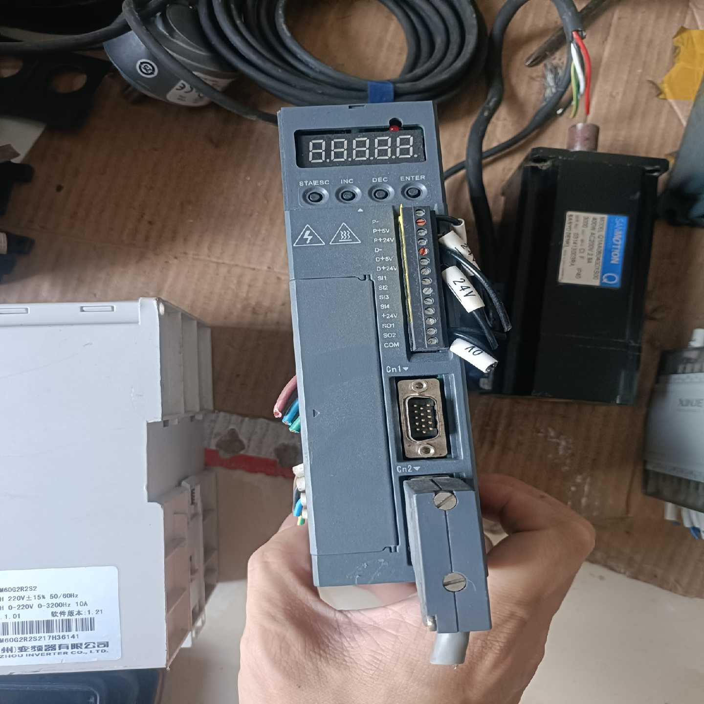 DS2-20P4-AS 信捷400W驱动器，，无破损~询价