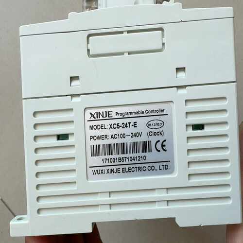 信捷XC5-24T-E/XC-E16YR一套，~询价