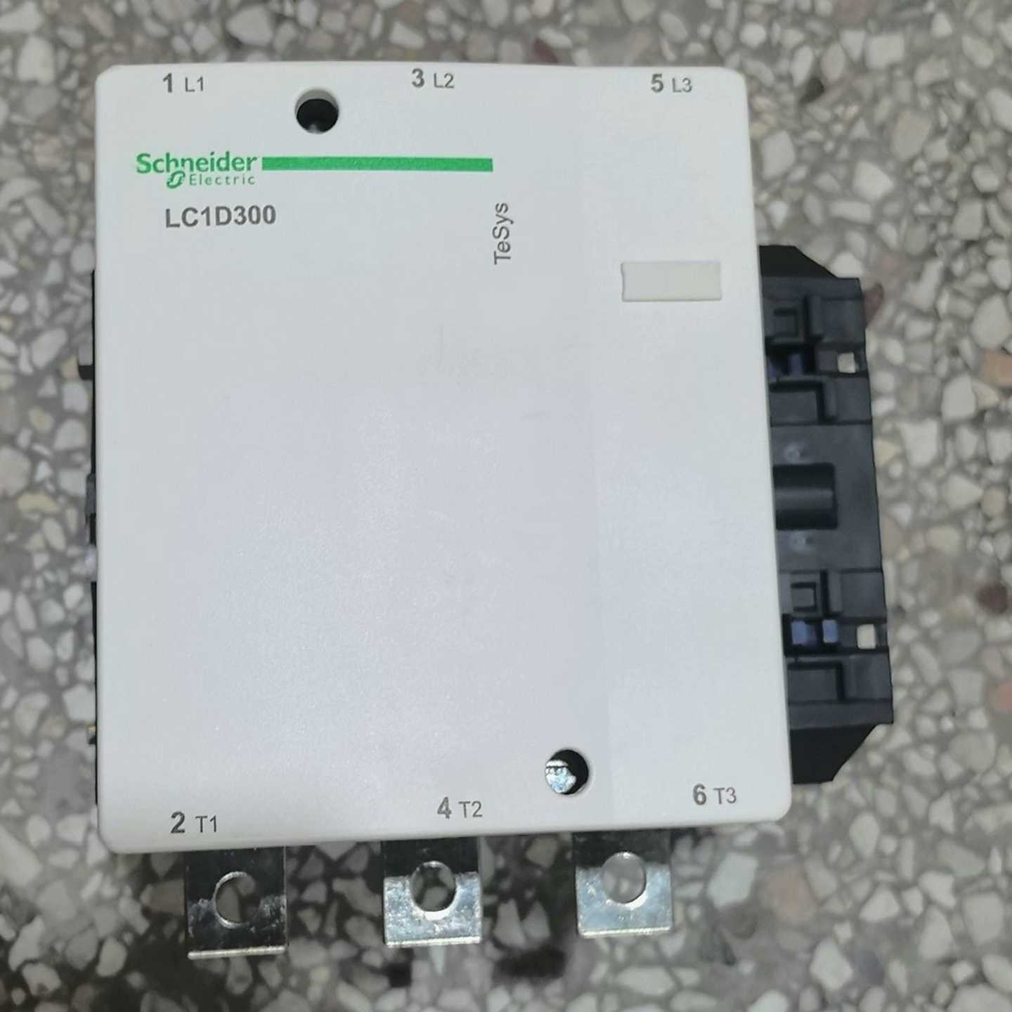 询价~施耐德TeSys交流接触器LC1D300，裸机，电压AC