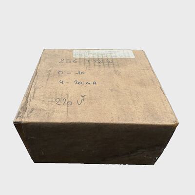 CROMPTON INSTRUMENTS 256TTVW 010 420mA 220V Konverter Von Mi