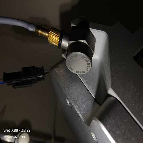 德国BK4533 B 002振动传感器配线5米保证~议价