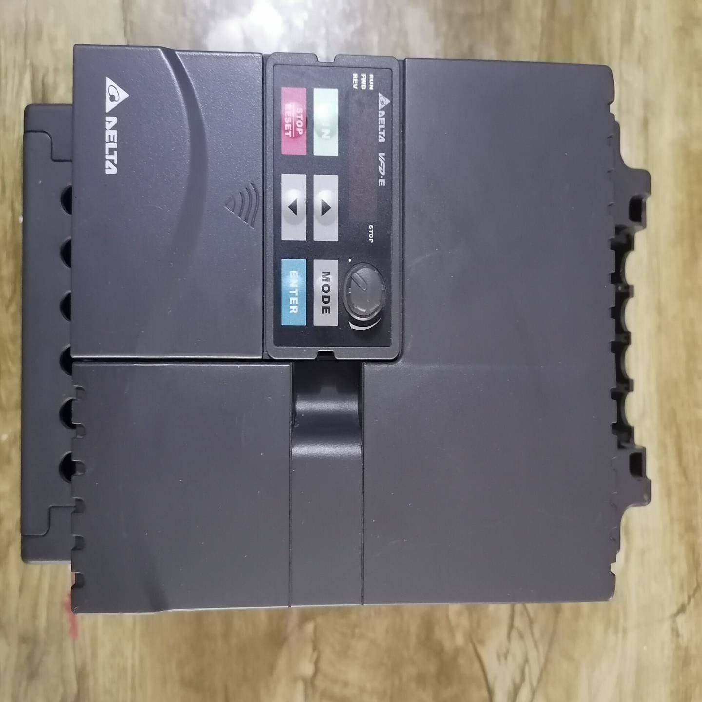 台达变频器  VFD110E43A(11KW)二手拆机，功能--议价商品