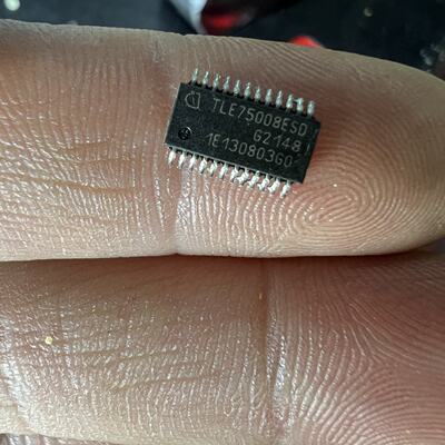 tle75008esd数量304个，打包价1520元--议价商品