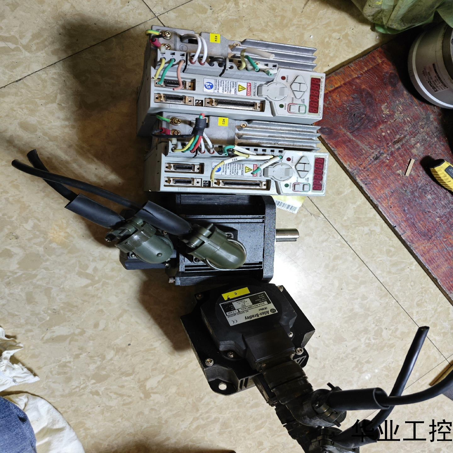 AB驱动器2003-CSD3-10BX2电机2004-RD1议价商品