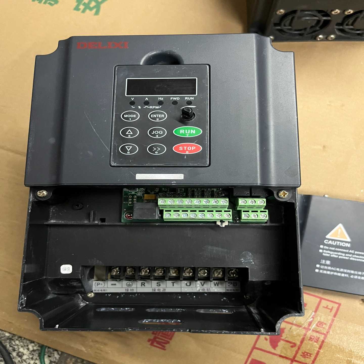 德力变频器PG-G5R5MT4B（佳毅工控）