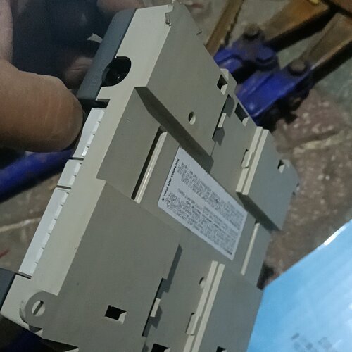 询价-霍尼尓尔H0neye11控制器P0乚4024NS外壳有破