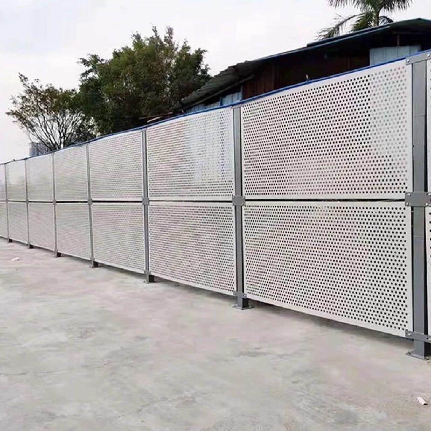 冲孔围挡防风白色圆孔冲孔板护栏沿海防风镀锌板市政施工隔离围挡,五金/工具,护栏/隔离栏,淘宝优惠券,粉丝福利购,淘宝优惠卷