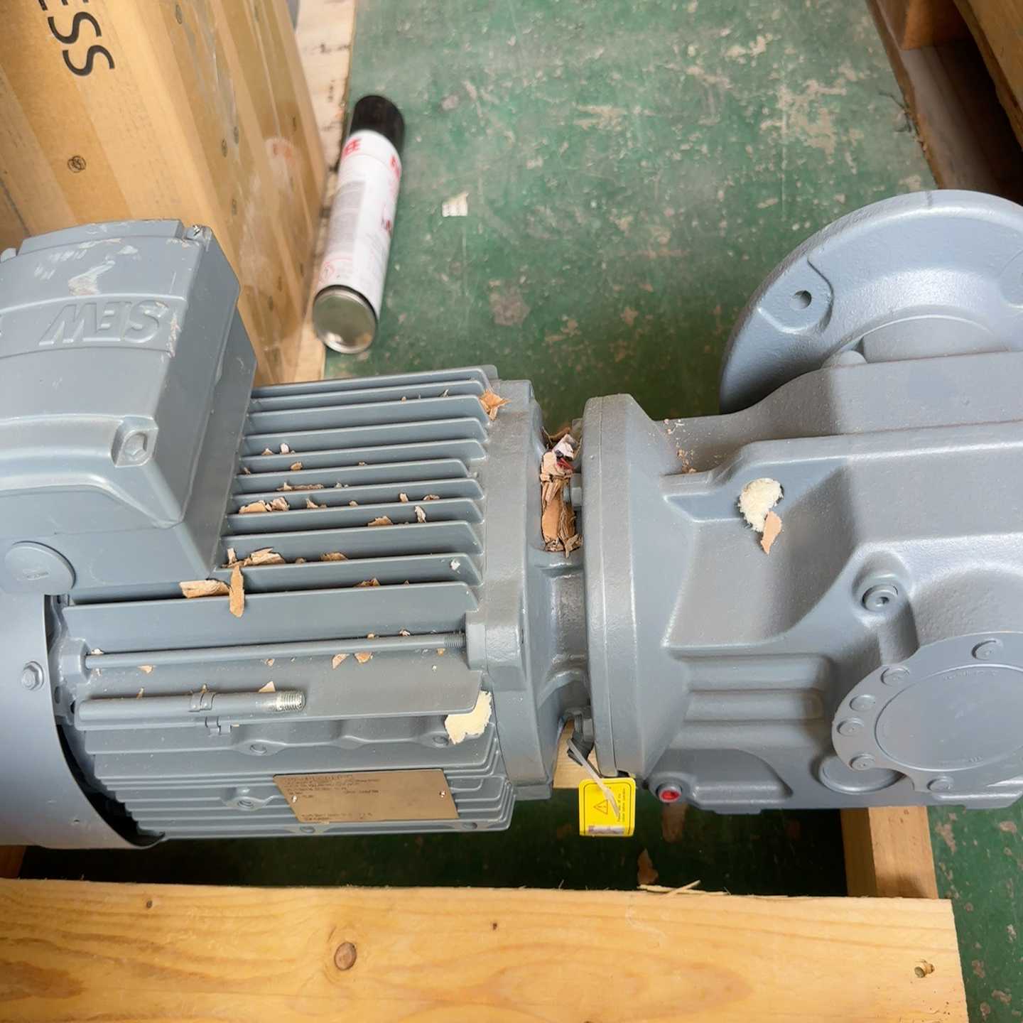 【议价】SEW电机DRL100L4BE5HR/1S/TF/AS7W,