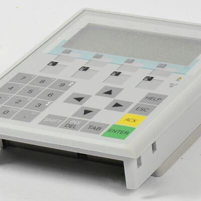 Siemens Operator Panel OP77B6AV6 6410CA010AX06AV66410CA010AX