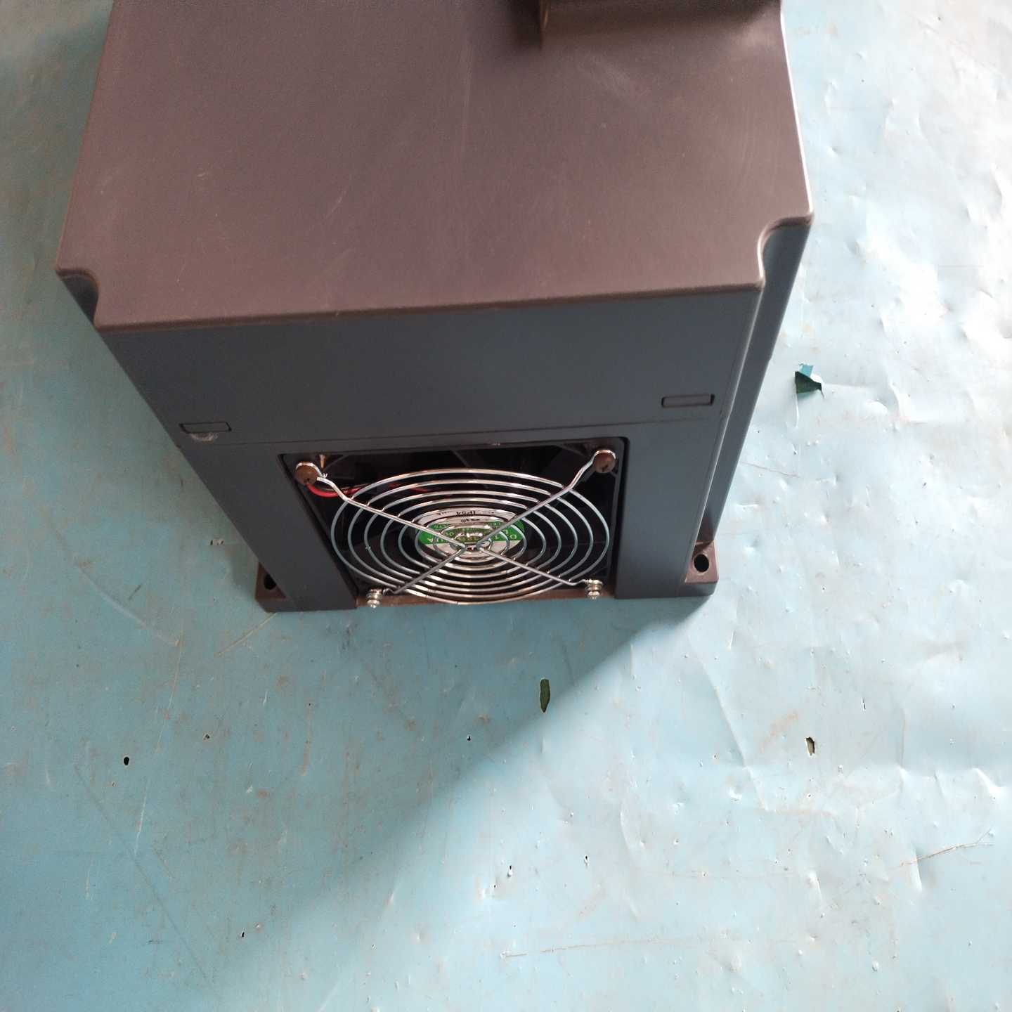 询价~众辰变频器SP500T-22KY-4-P主板ZI9KZ21,