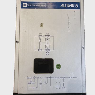 TELEMECANIQUE Altivar 5 ATV45U40M 4kW 5HP Converter Frequenc