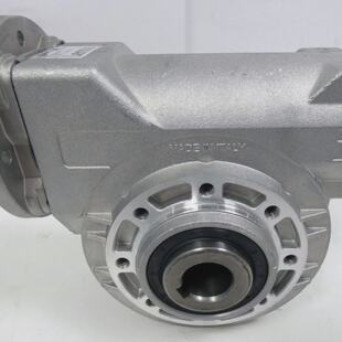 300 Lenze Schneckengetriebe 13292921 P063FBO6C0QV5