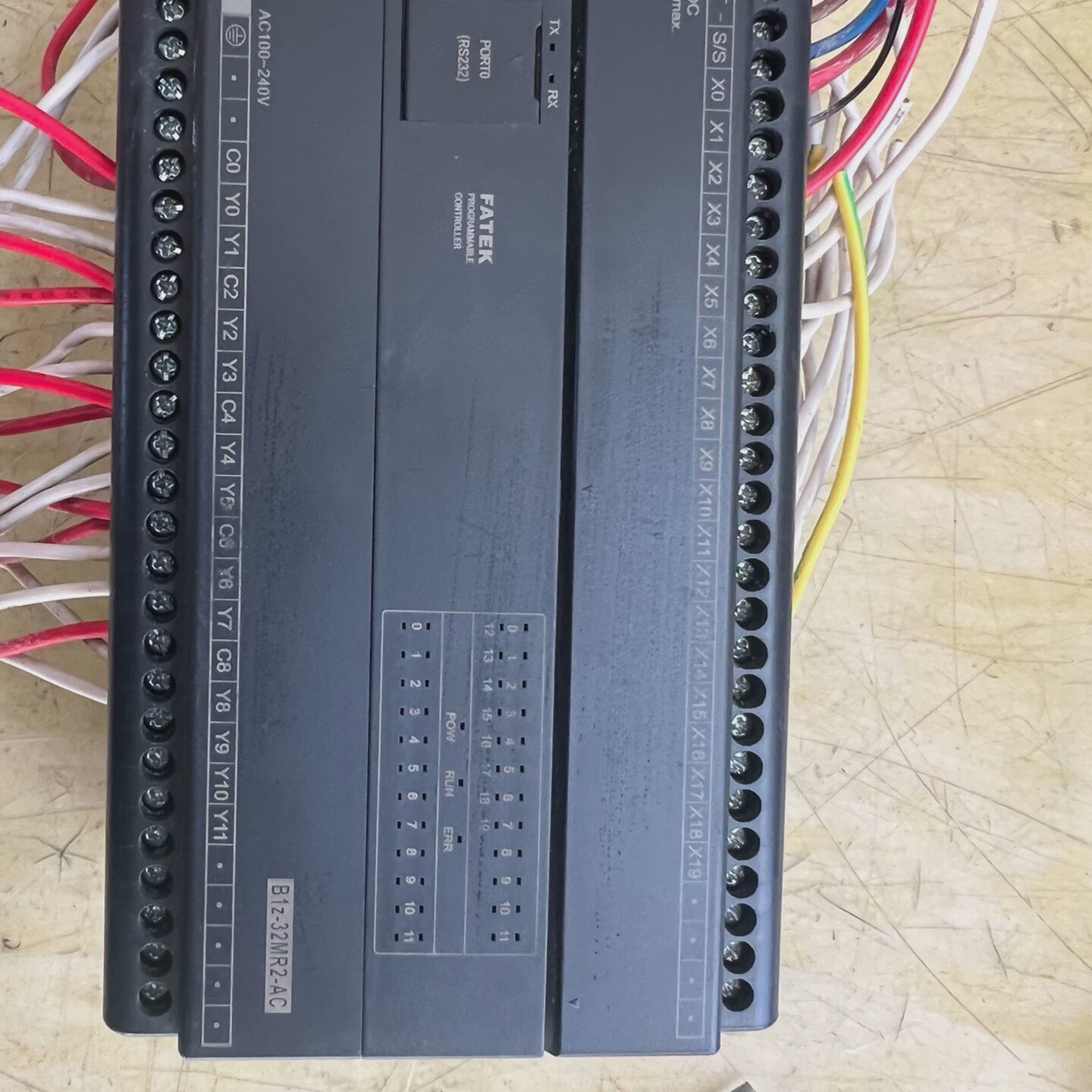 B1Z32MR2AC拆机永宏PLC实物拍摄外观功-议价