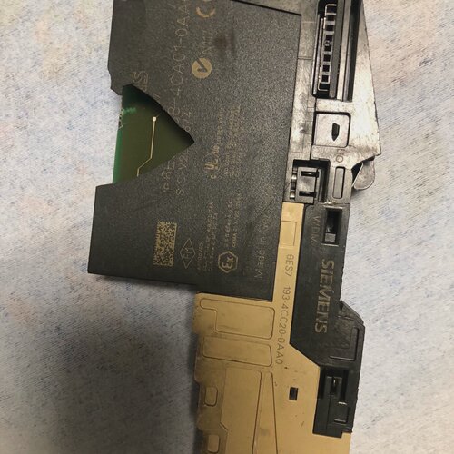 【询价】ET200S模块 138-4CA01-0AA0。破损了