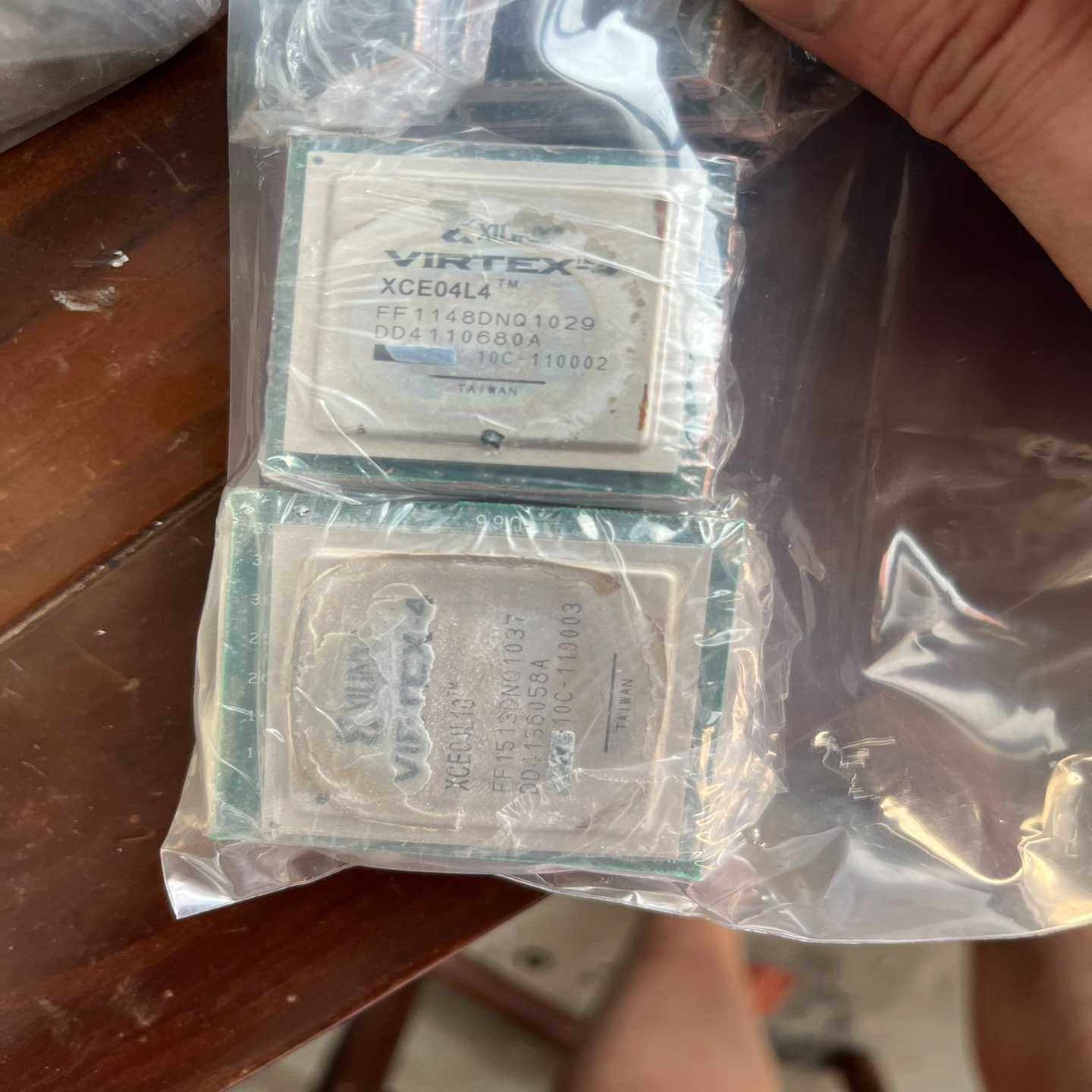 塞灵思带板芯片XCE04L4-FFG1148询价
