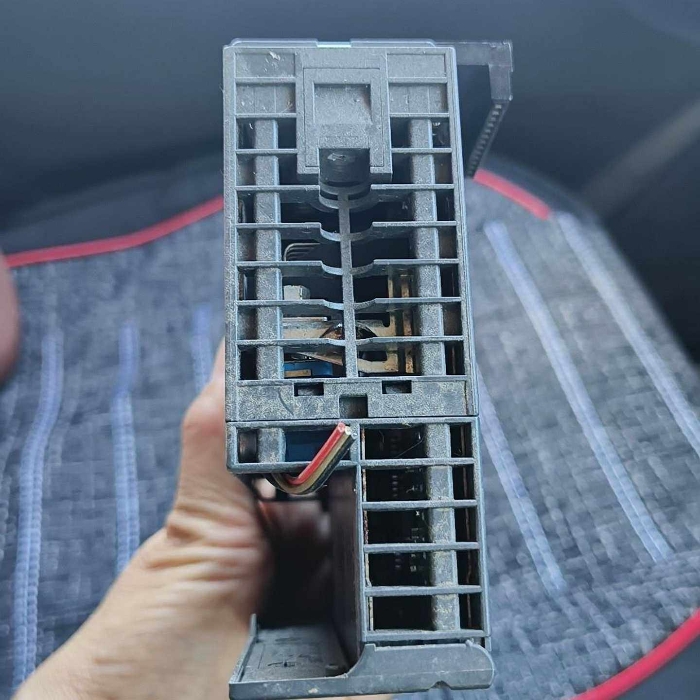 模块有   2个   TP6ES7  340-1AH0~询价