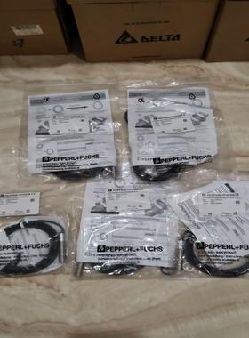 全新原装，CBB4-12GH70-E0电容接近开关。懂行会用