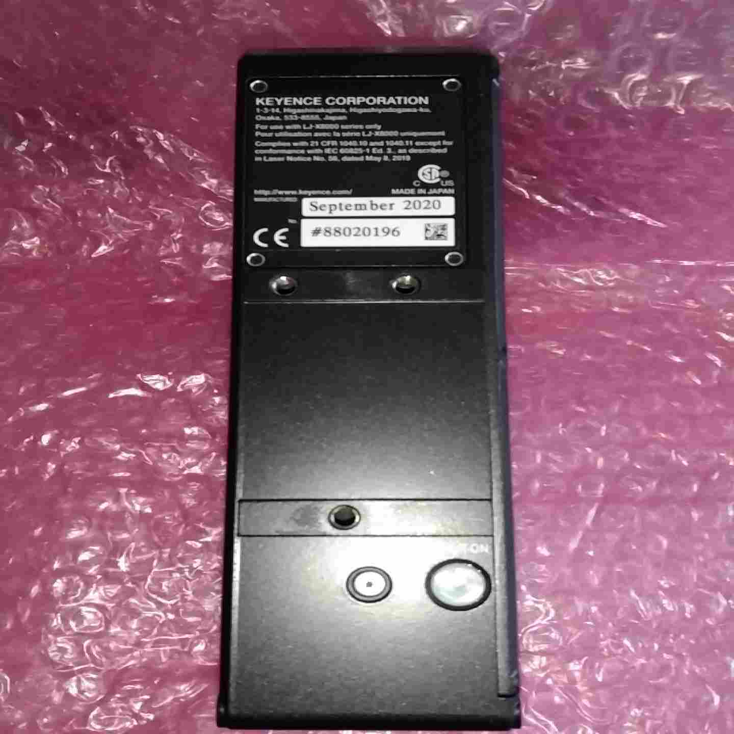 询价基恩士3D扫描仪，型号:LJ-X8200,成色很好，保证功能