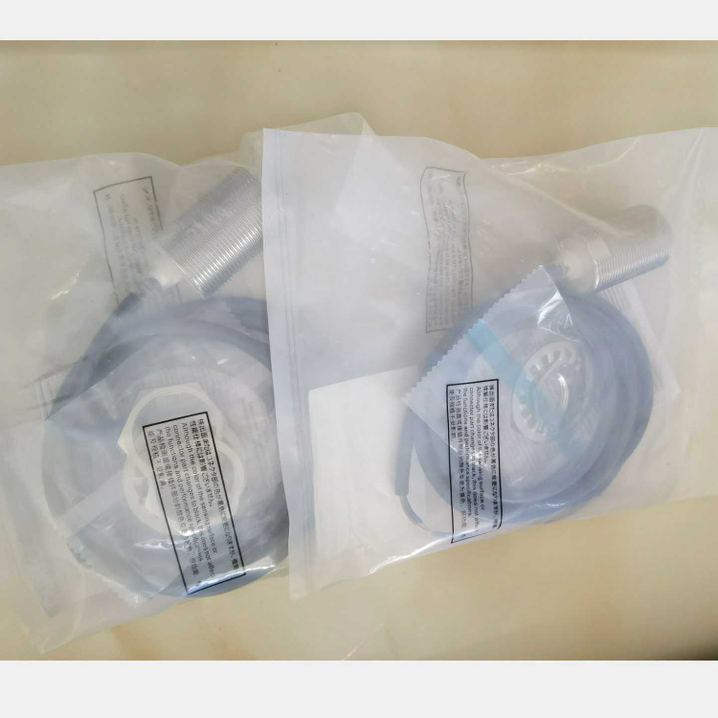 供应欧接近开关传z感器E2E-X4C2L8-M1TJ0.姆