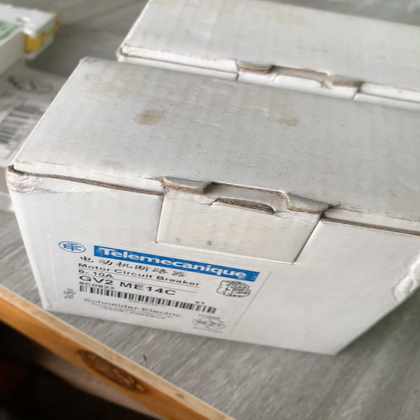 施耐德GV2ME14C6-10AGV2-RS32C--议价商品