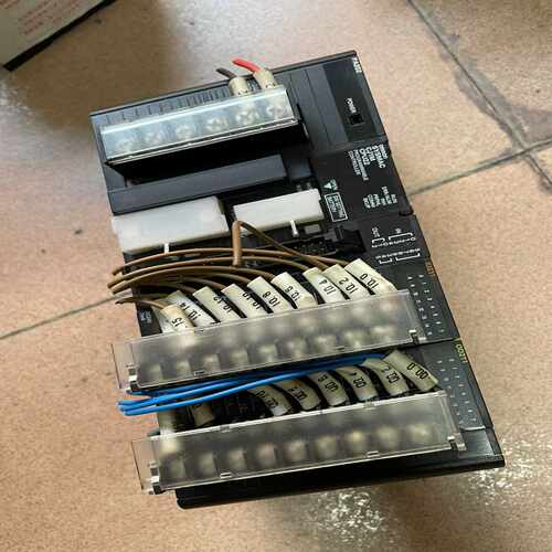 PLC主机CJ1M-CPU22等模块全部一起650~询价