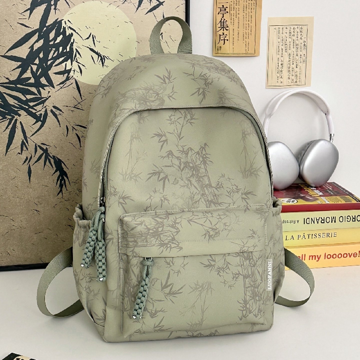 新款国风双肩包女生新款高级感休闲百搭书包女轻便旅行大容量背包