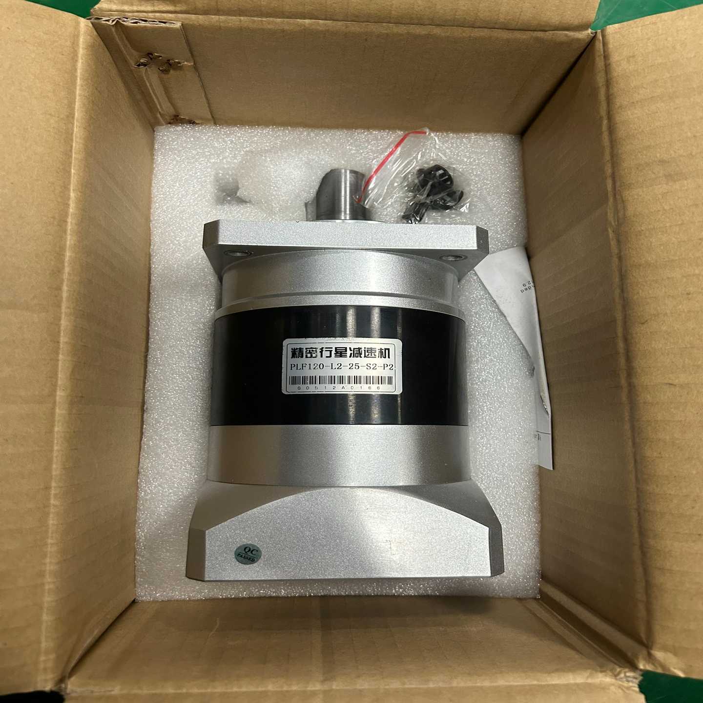 精密行星减速机PLF120-L2-25-S2-P2，带原厂包--议价商品