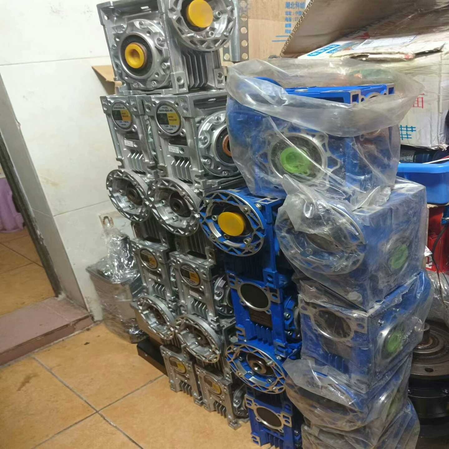 全新50形RV涡轮涡杆减速箱：速比有9个1比5一有10个1比--议价商品