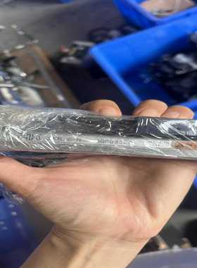 THK 导轨 SKR S/N AGD03328 议价~询价