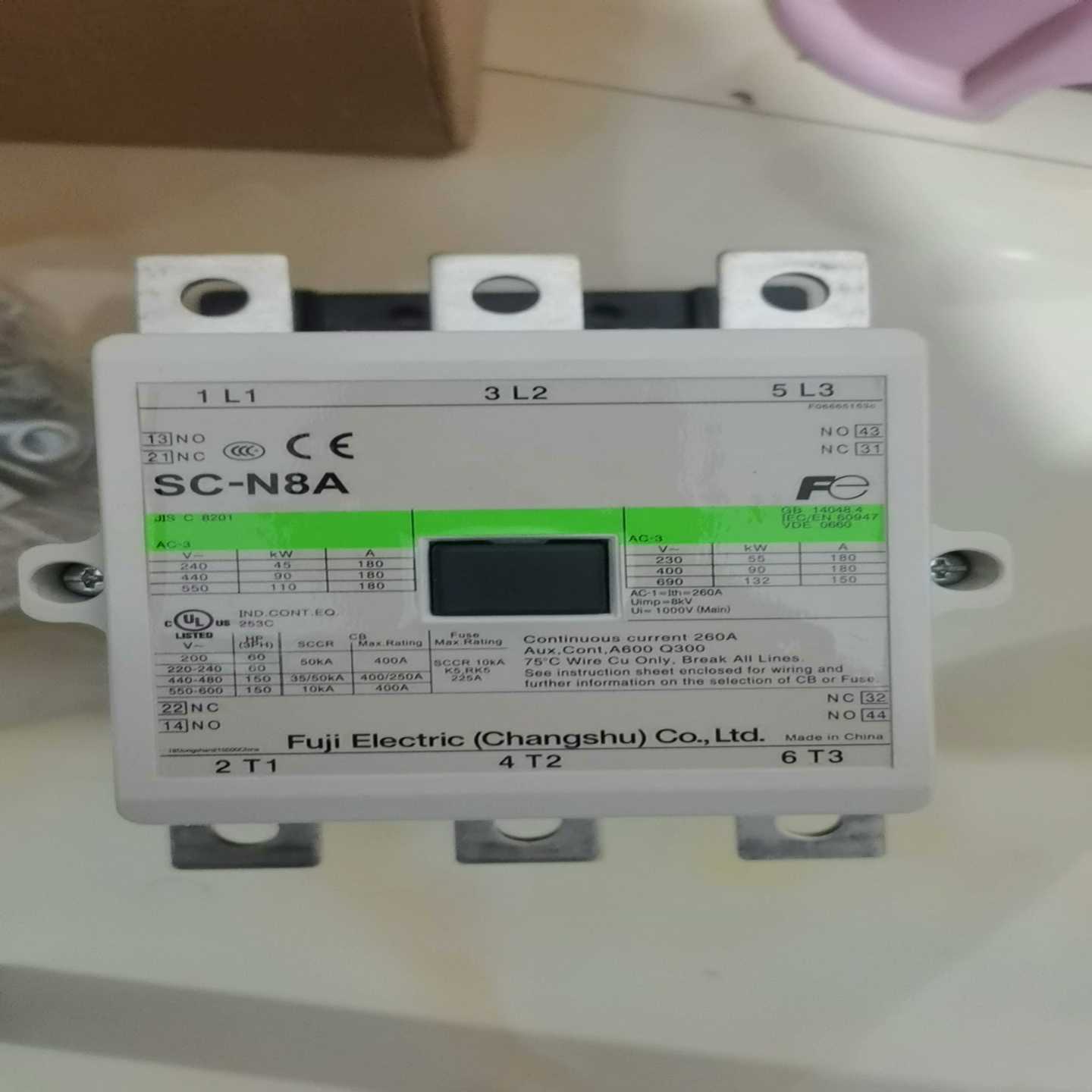 常熟富士交流接触器  SC-N8A  成色嘎嘎新 的联系（电子设备）