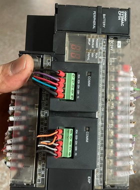 欧姆龙PLCCP1HX40DTD带双CP1WCIF议价