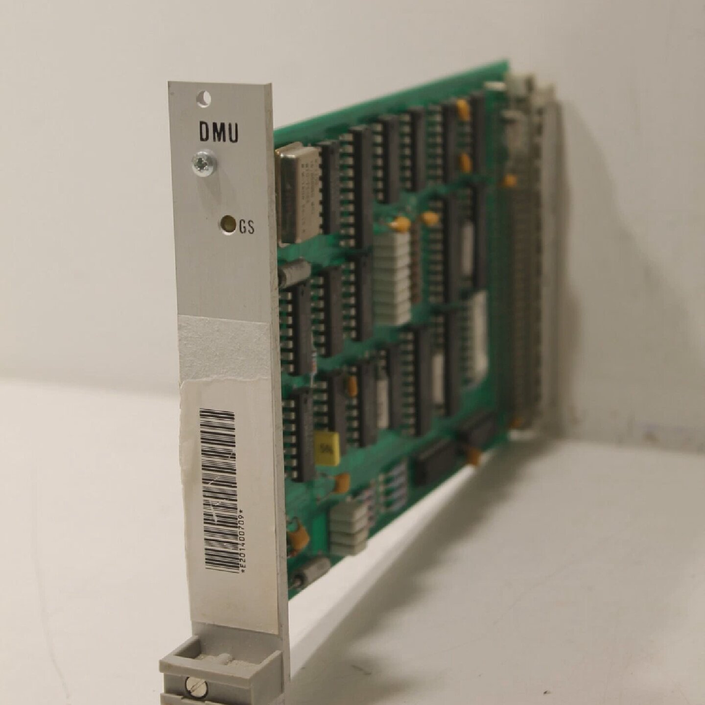维美德M851121DMU存储卡 - 实物图