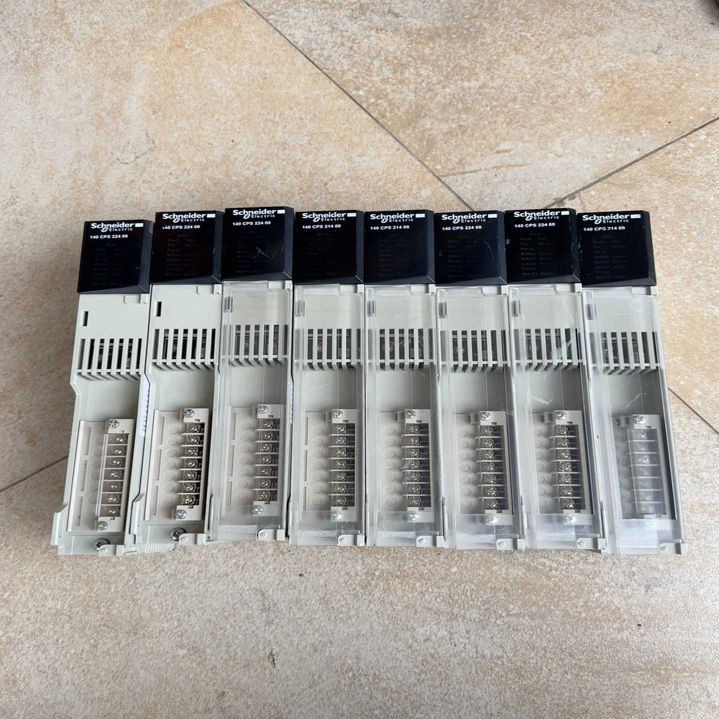 施耐德PLC电源模块140CPS22400--议价商品