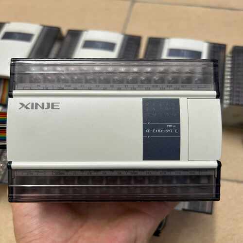 咨询-信捷PLcXD-E16X16YT-E扩展模块九成新实图