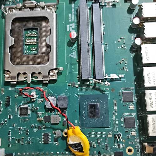 【询价】SR2CE三颗  三颗100