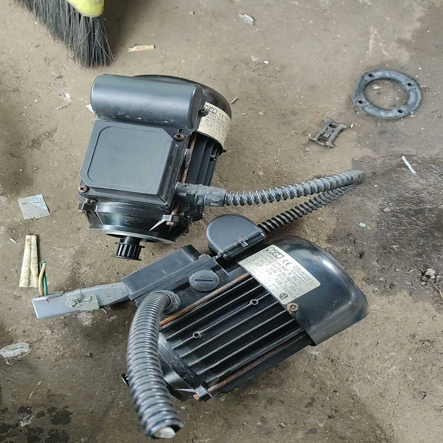 意大利COEL电机M63C4实物拍摄具体看图出售不退不换--议价商品